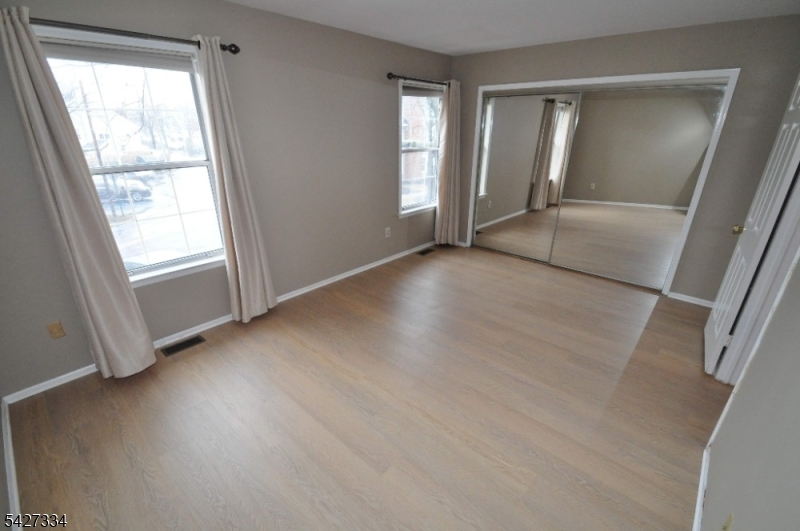 The Pointe Galloping Hill - Residential Lease