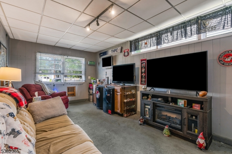 Dewey Park - Residential