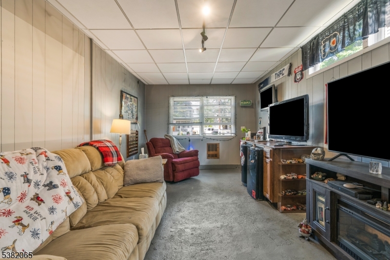 Dewey Park - Residential