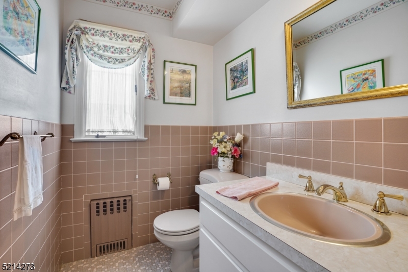 Old Short Hills / Glenwood - Residential