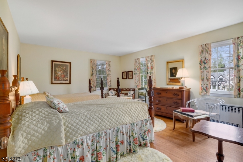 Old Short Hills / Glenwood - Residential