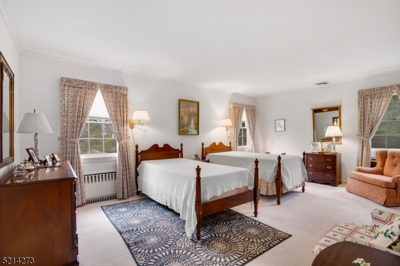 Old Short Hills / Glenwood - Residential