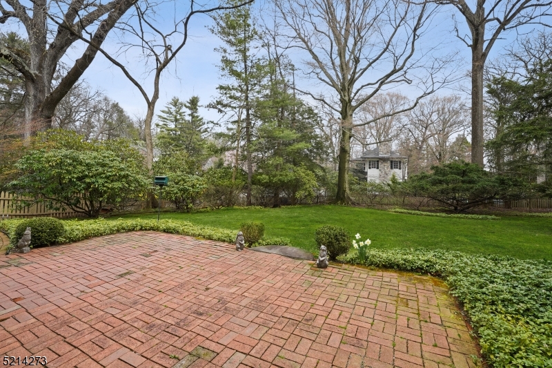 Old Short Hills / Glenwood - Residential