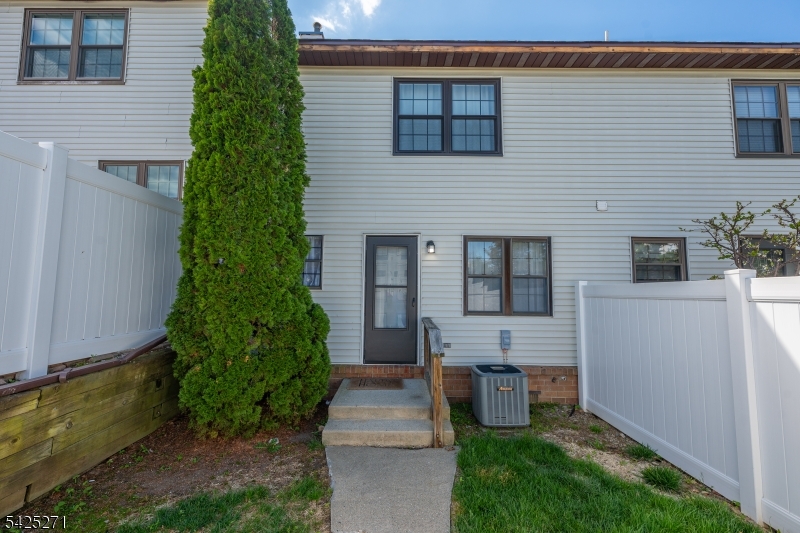 Warren Village - Residential