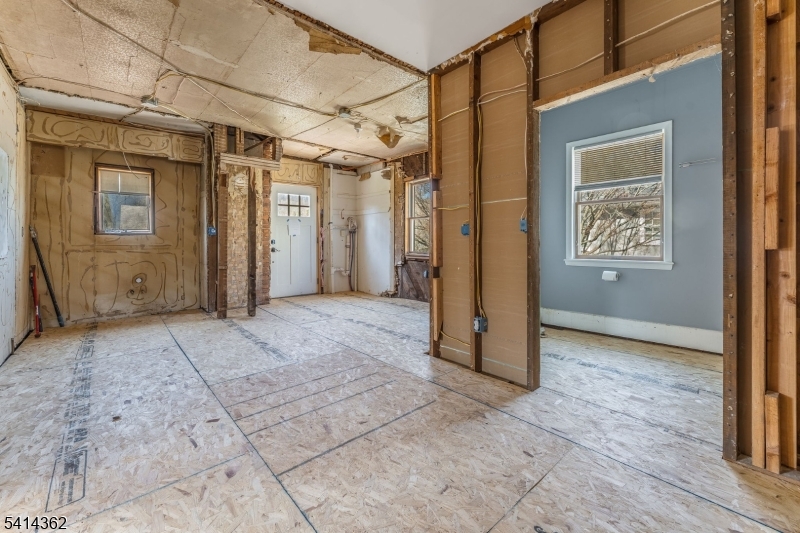 Finesville - Residential