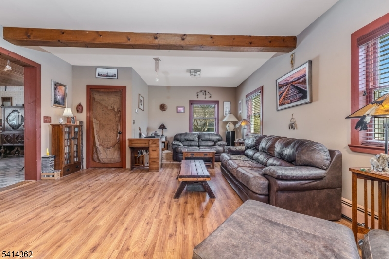 Finesville - Residential