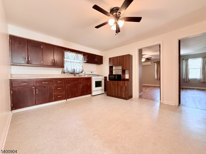 Demarest - Residential Income