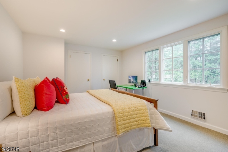 Hartshorn - Residential