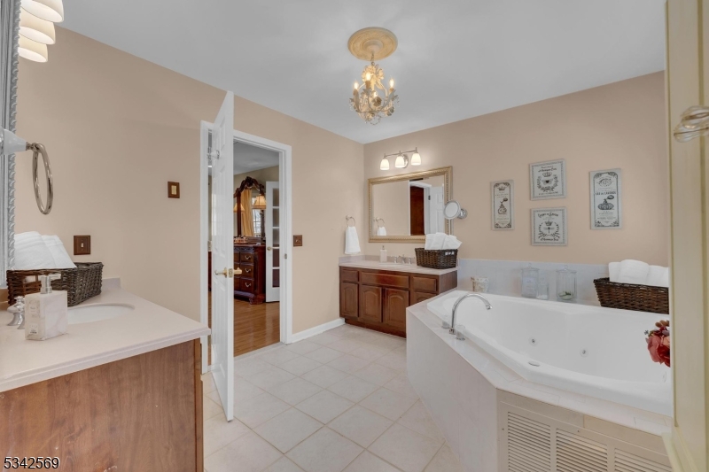 Fox Hill - Residential