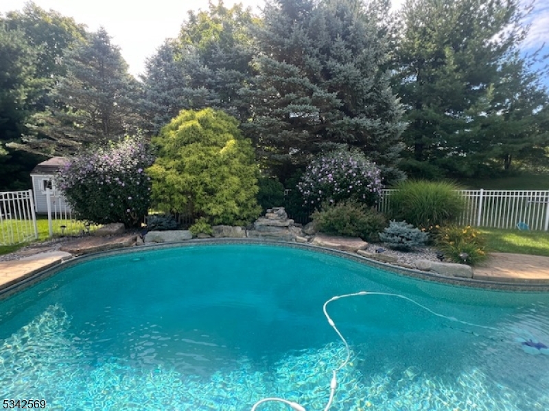 Fox Hill - Residential