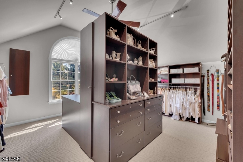 Fox Hill - Residential