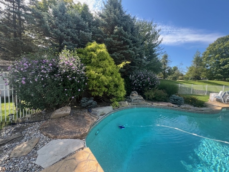 Fox Hill - Residential