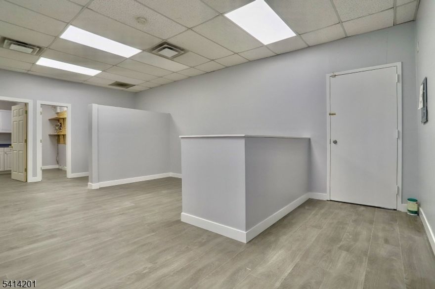 Renovated office space located within an industrial building. Previously utilized as a shipping/logistics office, the layout is functional and well-suited for distribution support, light industrial users, contractors, or general administrative operations. Direct entry from the sidewalk provides convenient access for staff and visitors. The space is very clean and recently updated, featuring: New flooring throughout Freshly painted interior Private bathroom Kitchen/break area Central air conditioning Dedicated storage space Move-in ready with a practical layout designed for efficient day-to-day operations. Landlord pays utilities except gas. 3 private office spaces within the office.