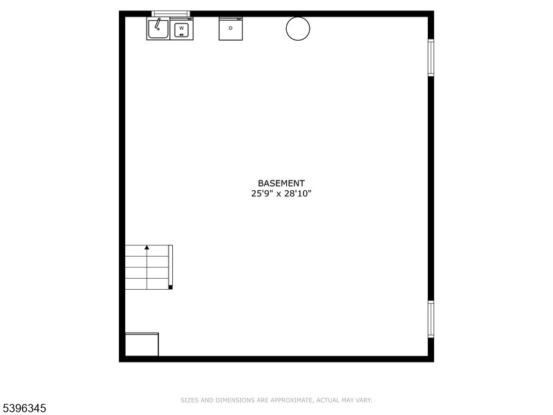 Main image without alt text