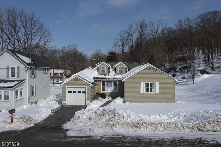 HIGHEST/BEST OFFERS DUE BY MONDAY, FEB 16, 3PM - Spacious 3-bedroom Ranch with 2 full bathrooms! Enjoy one level living at its best! Spend time sitting in the enclosed porch, overlooking the expansive backyard. First floor laundry room for easy access. Spacious basement for storage and workshop area. New Chimney Cap (2025) Newer Water Heater, Furnace & Thermostats (2023) Updated flooring in the laundry room and main bathroom (2024) Newer Deck & back fence (2023) Oil Tank installation (2017) Located just minutes from Routes 15 & 23 and approximately one hour from NYC. Walking distance to the school, police department, fire station and nearby shopping and restaurants.