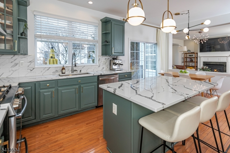 Carriage Gate - Residential