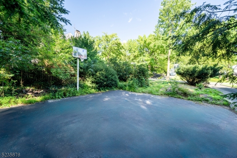 Upper Montclair - Residential