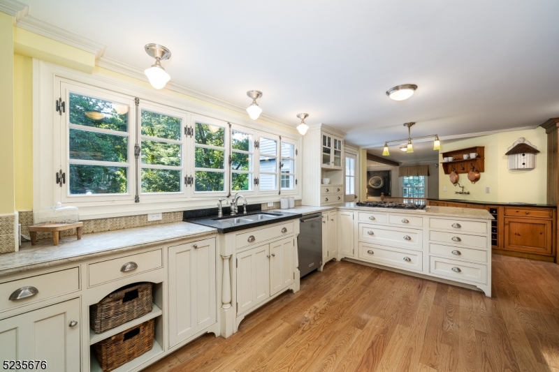 Upper Montclair - Residential