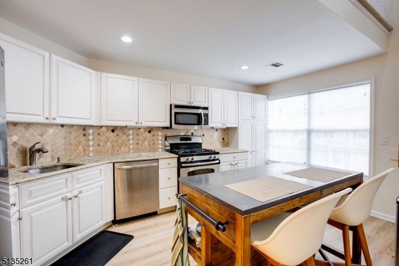 Moore Estates - Residential