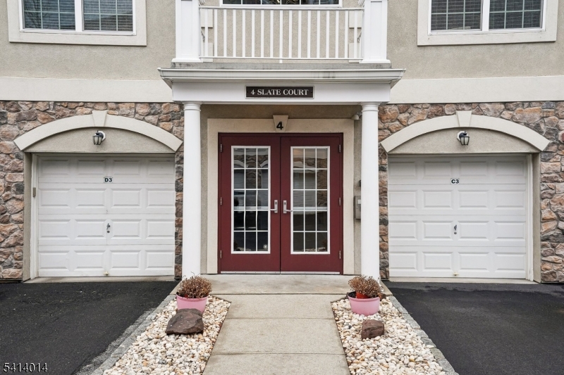 Four Seasons at Great Notch - Residential