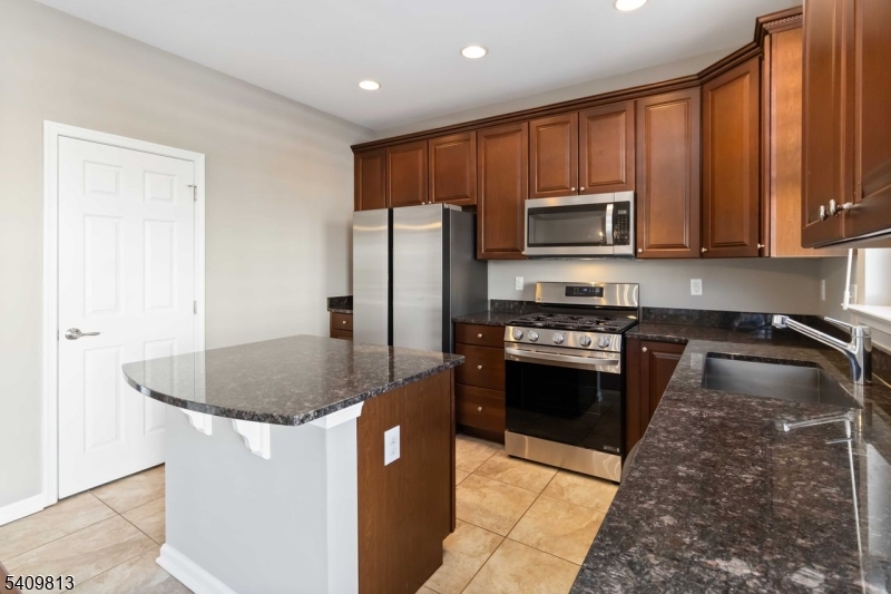 Morristown Square - Residential