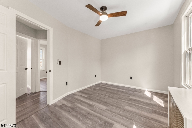 Dutch Hill - Residential