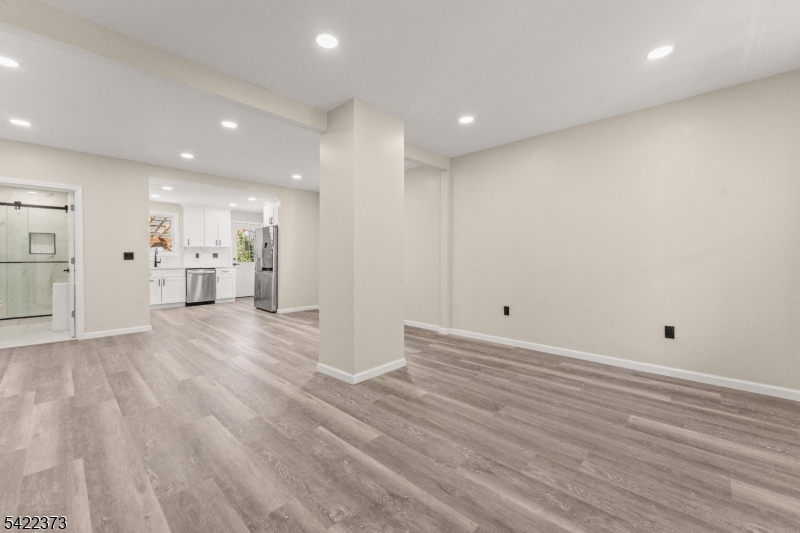 Dutch Hill - Residential