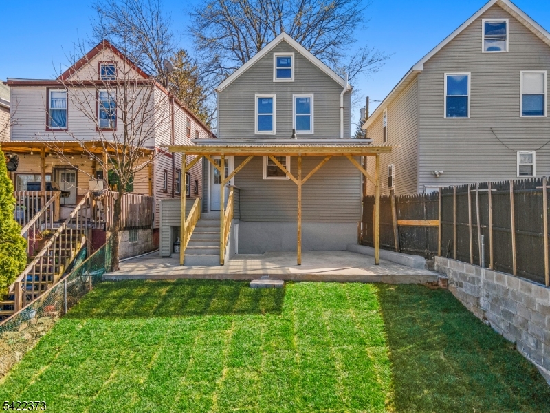 Dutch Hill - Residential