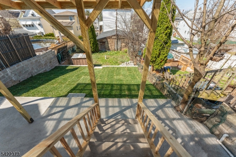 Dutch Hill - Residential