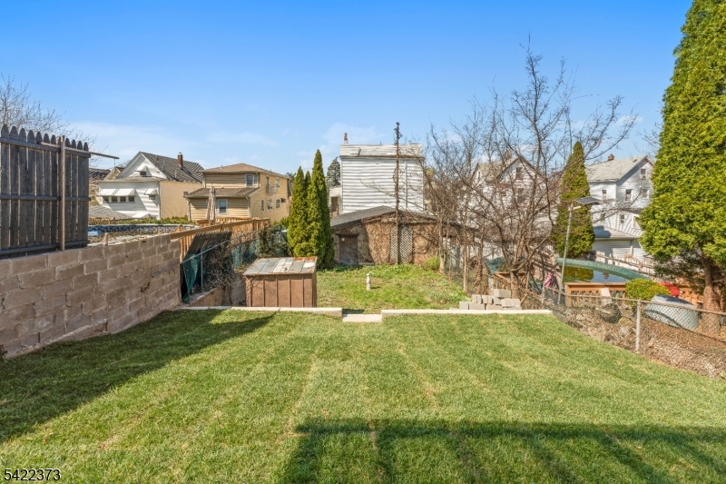 Dutch Hill - Residential