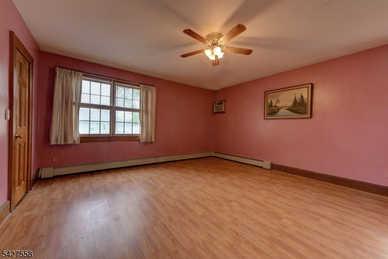 Lyncrest - Residential