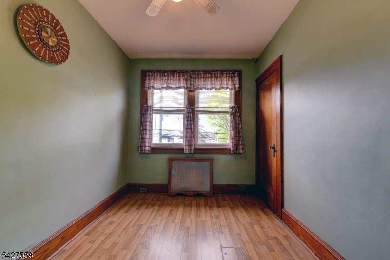 Lyncrest - Residential