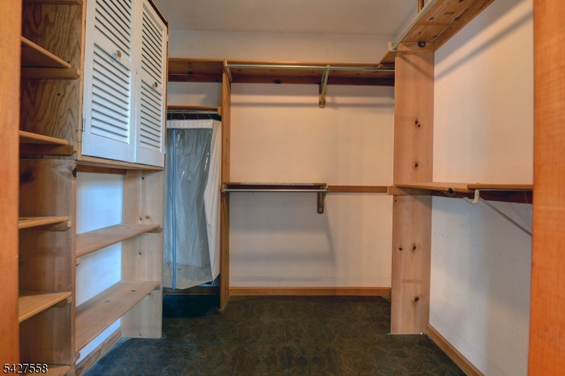 Lyncrest - Residential