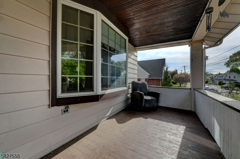Lyncrest - Residential