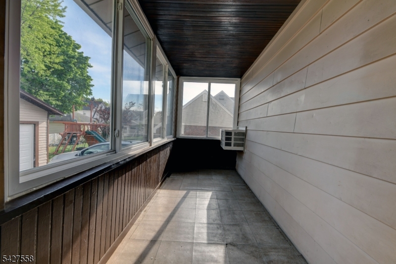 Lyncrest - Residential