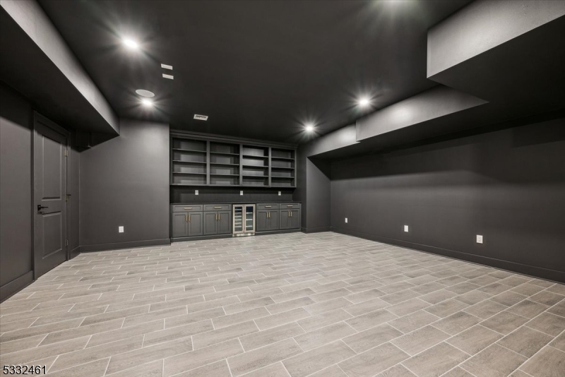 Rolling HIll - Residential