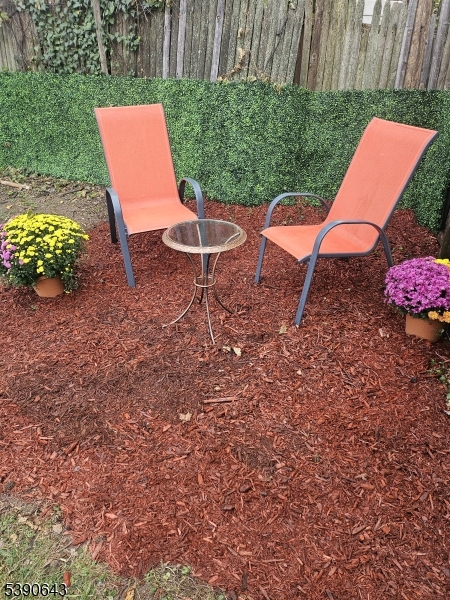 Tuxedo Park - Residential