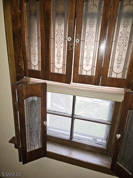 Tuxedo Park - Residential