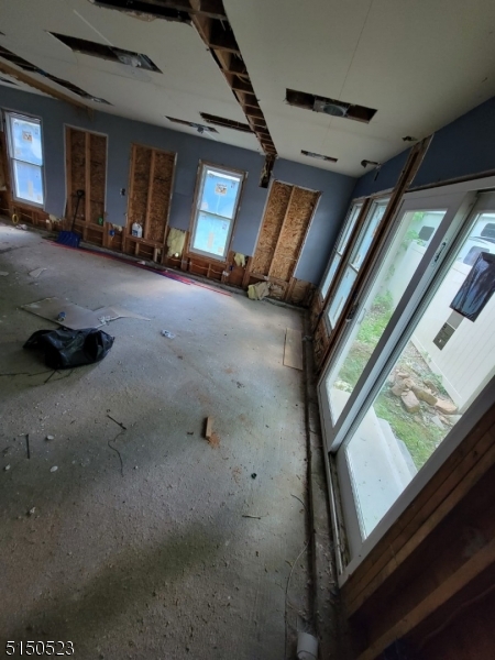 LONG VALLEY - Residential