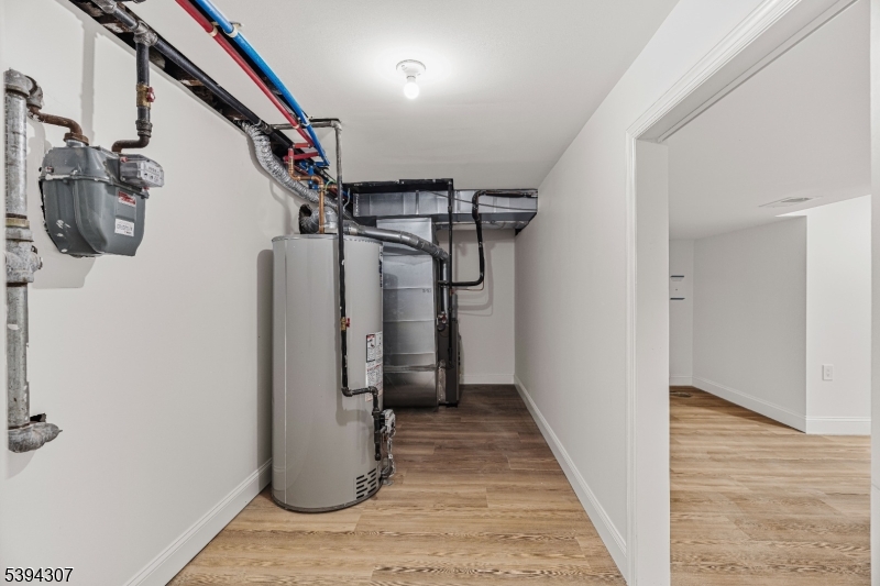 EAST END - Residential