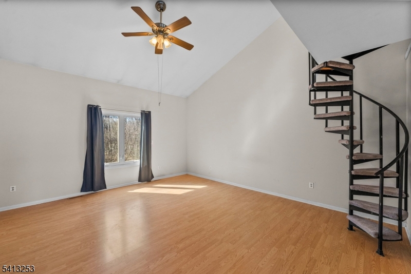 Rolling Hills - Residential