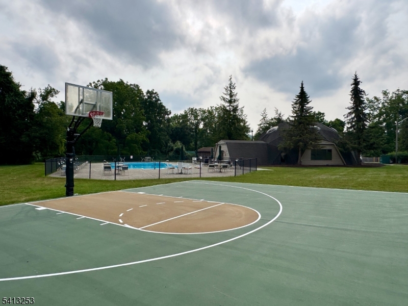 Rolling Hills - Residential