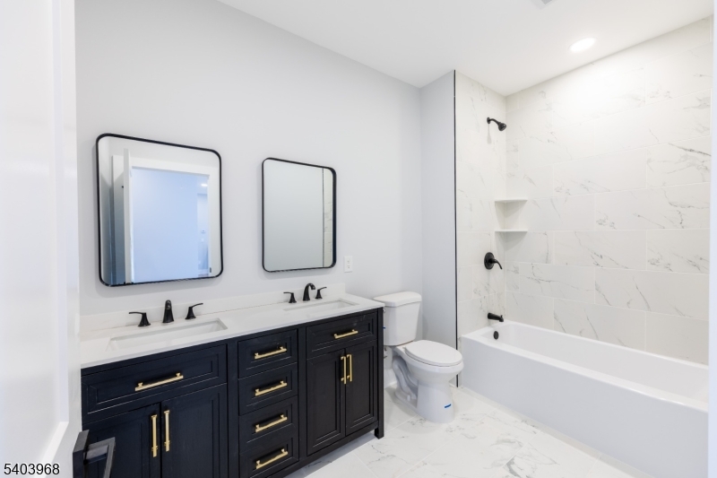 Bertrand Island Rd - Residential