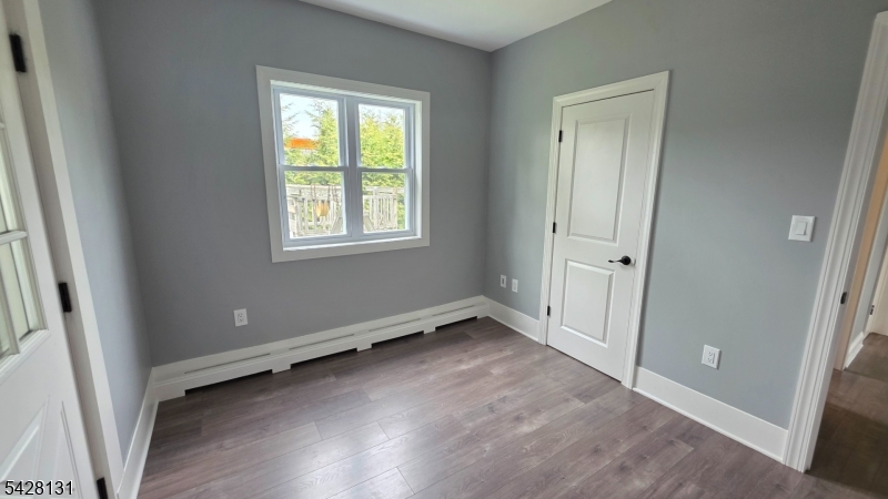 Pompton Plains - Residential