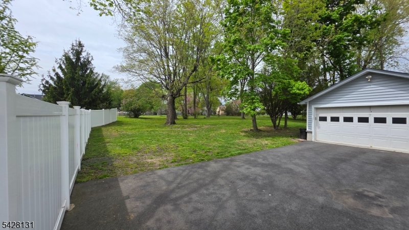 Pompton Plains - Residential