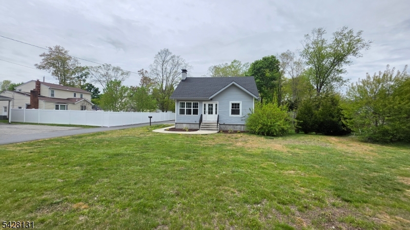 Pompton Plains - Residential