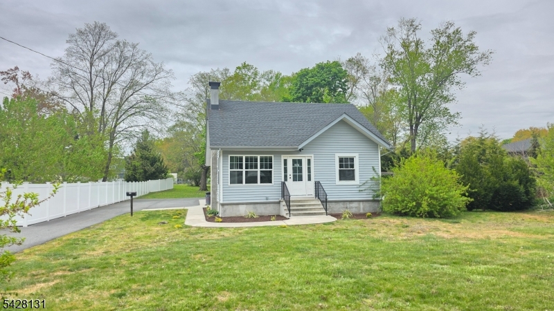 Pompton Plains - Residential