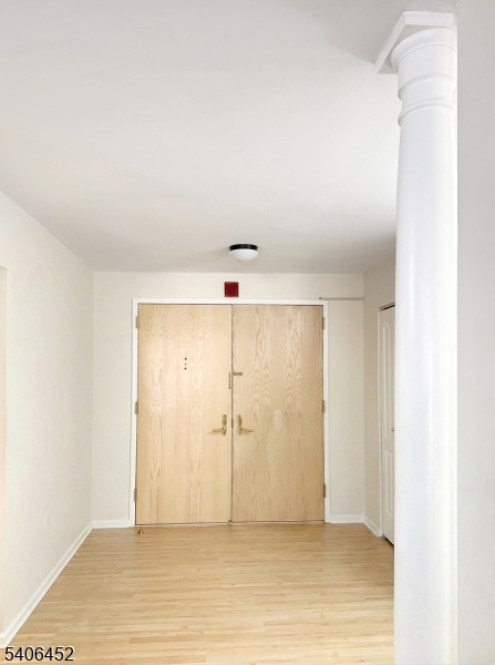 Crown View Manor - Residential