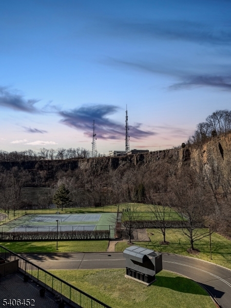 Crown View Manor - Residential