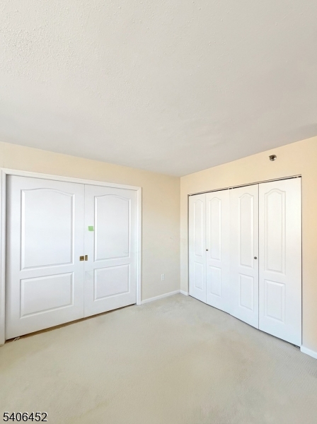 Crown View Manor - Residential